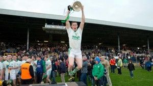 TJ Reid celebrates with the Kilkenny senior trophy 16/11/2014