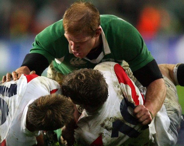 Paul O'Connell over Jonny Wilkinson and Tom Rees 24/2/2007