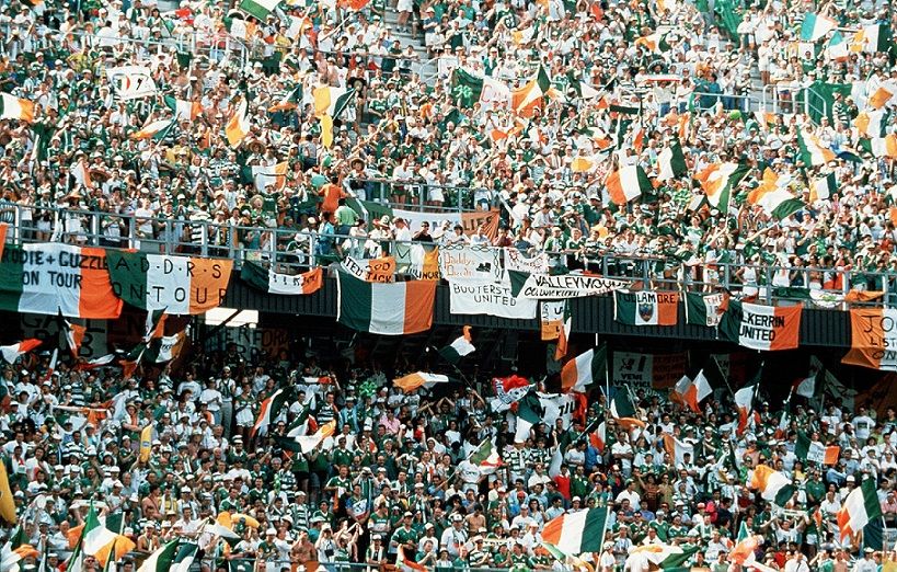 Republic of Ireland World Cup 1990 Ireland fans Mandatory Credit ©INPHO/Billy Stickland