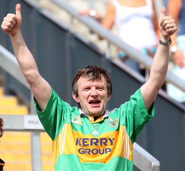 GAA Football All Ireland Senior Championship Quarter-Final 3/8/2009 Kerry A Kerry fan celebrates Mandatory Credit ©INPHO/Donall Farmer *** Local Caption ***
