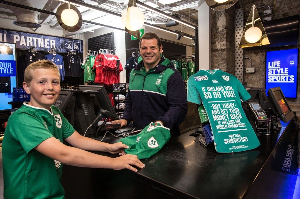 REPRO FREE***PRESS RELEASE NO REPRODUCTION FEE*** Mike Ross With Life Style Sports, LifeStyle Sports, Grafton Street, Dublin 23/7/2015 To mark the launch of the new Ireland rugby jersey, Life Style Sports has today announced a unique jersey promotion; should the Irish rugby team become world champions on October 31st, it will refund anyone who purchases the new Ireland rugby jersey in store or online (www.lifestylesports.com) on 24th, 25th or 26th July 2015 Pictured today: Ireland rugby player Mike Ross with Daniel McKenna age 9 Mandatory Credit ©INPHO/Dan Sheridan