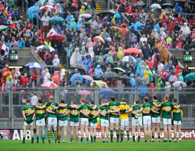 The Kerry team stand for the national anthem 23/8/2015