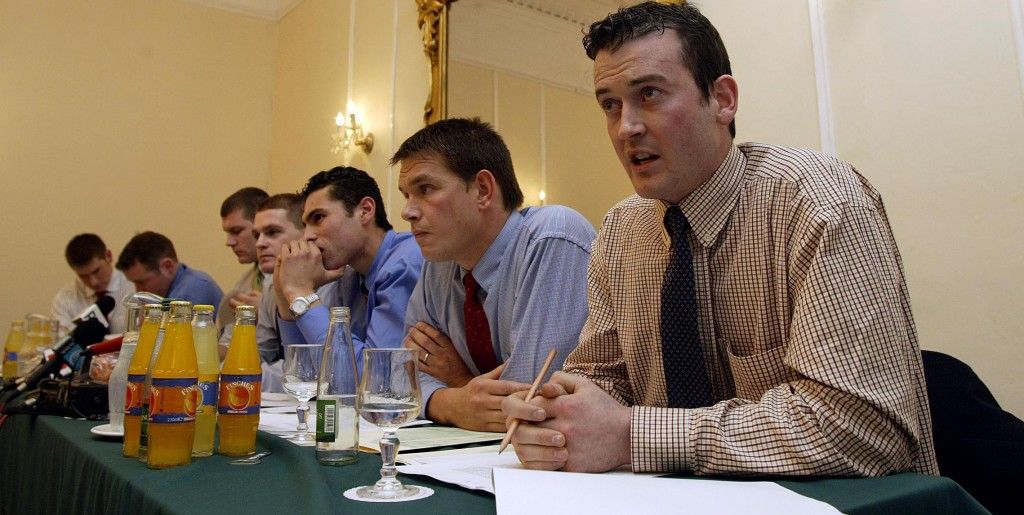 Cork Hurlers Press Conference 29/11/2002 Donal Og Cusack makes a point at the announcement of the Cork hurlers strike ©INPHO/Patrick Bolger