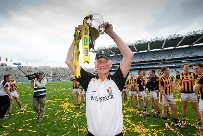 Brian Cody celebrates with the Liam McCarthy Cup 6/9/2015