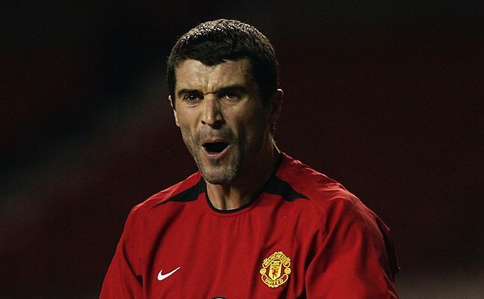 Roy Keane of Manchester United shouting at his team mates
