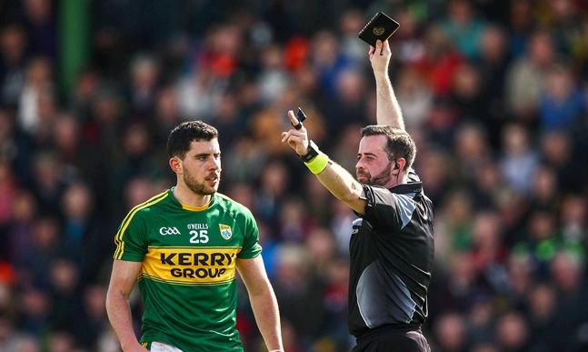 Michael Geaney receives a black card 3/4/2016