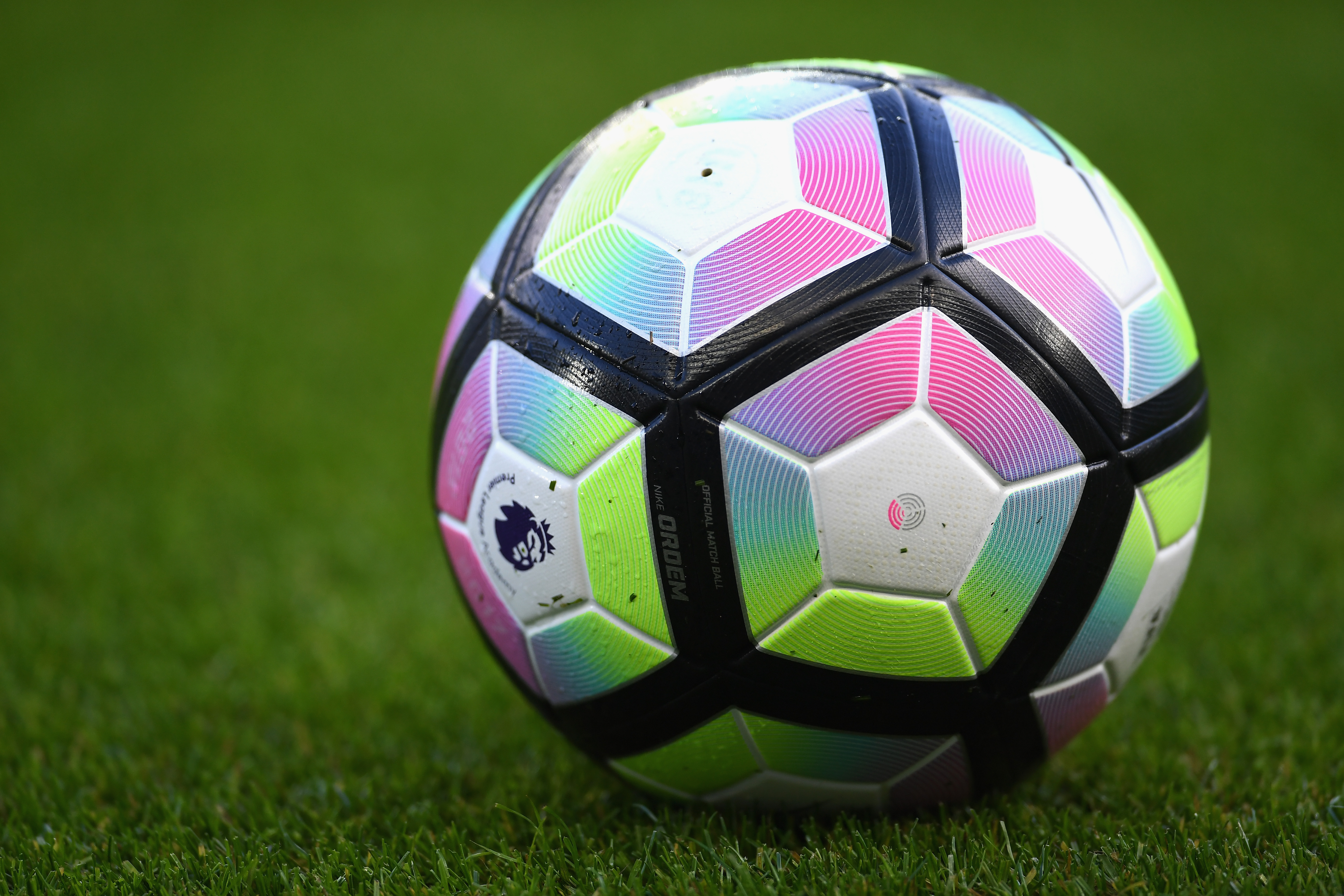 Premier League reveal 'winter ball', which is no more visible than