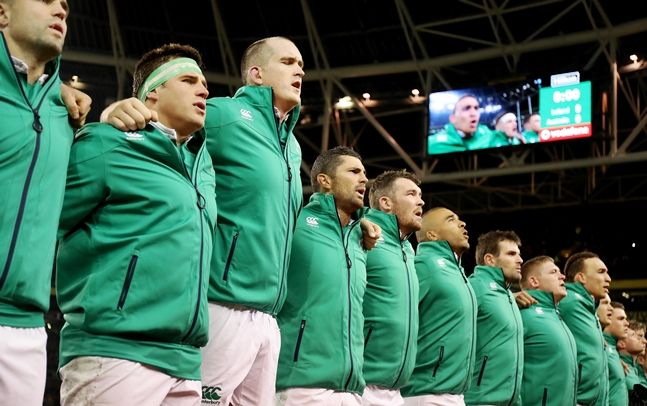 The Ireland team stand for the national anthems 26/11/2016