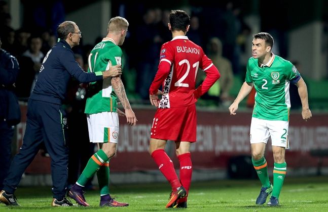 Martin O’Neill with James McClean and Seamus Coleman 9/10/2016